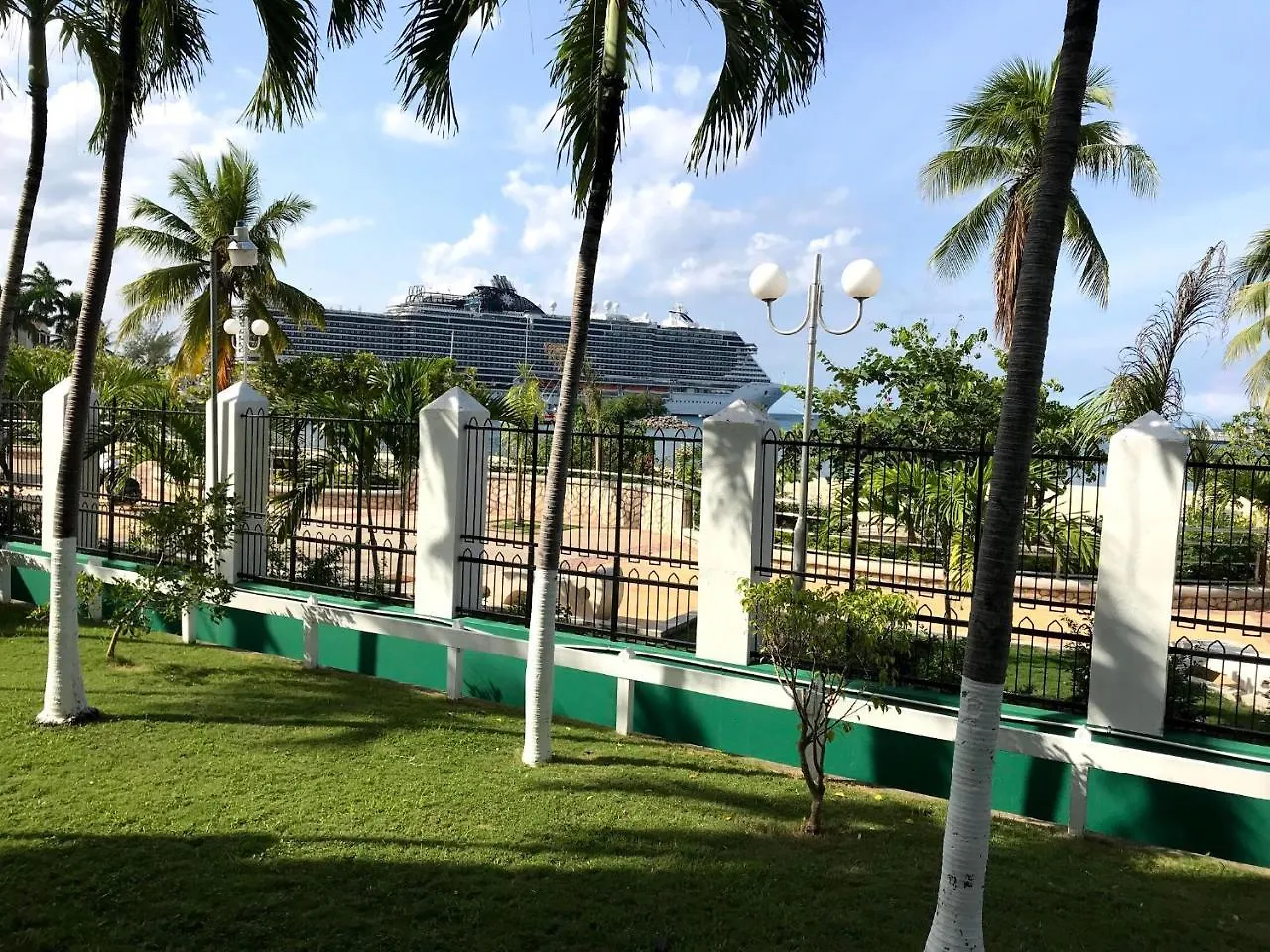 Beach Castle At Sandcastles Ocho Rios Resort
