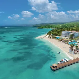 Sandals Dunns River Couples Only ***** Ocho Rios