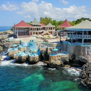 kaisers-hotel.hotelsnegriljamaica.com/